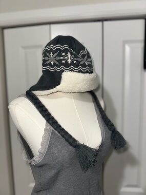 Carhartt Gray Knit Earflap Hat with White Sherpa Trim